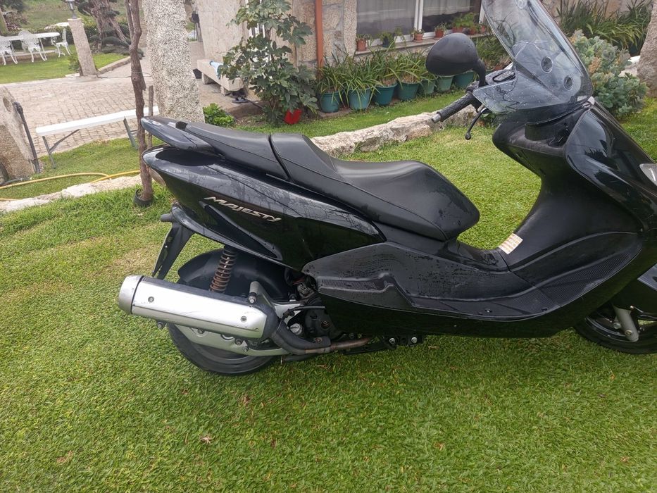 Yamaha majesty 125