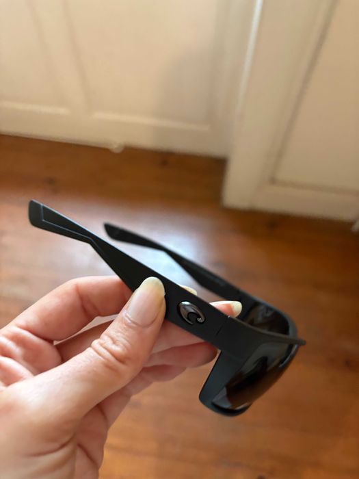 Óculos escuros Costa