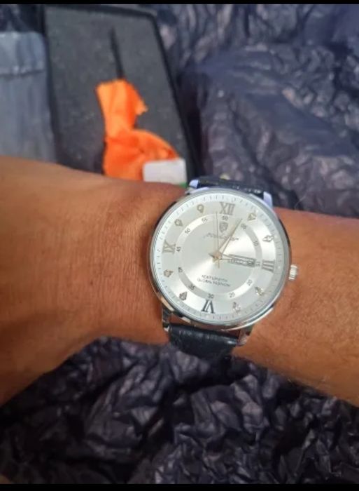 Zegarek quartz piękny klasyczny