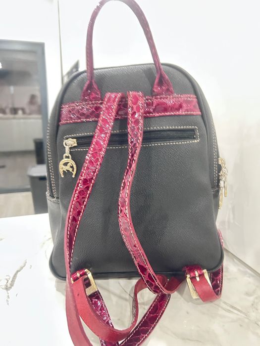 Mala e carteira Cavalinho