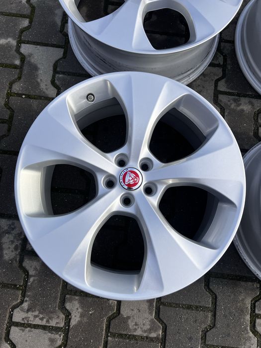 5/108 R20 Jaguar E Pace , I Pace / Range Rover Evoque