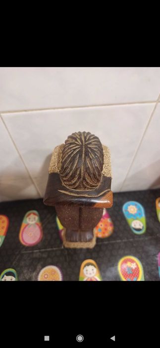 Escultura em madeira e areia 25cm