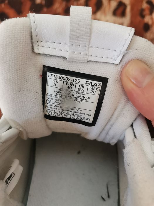 Продам Фірмові кросівки Fila - Оригінал.