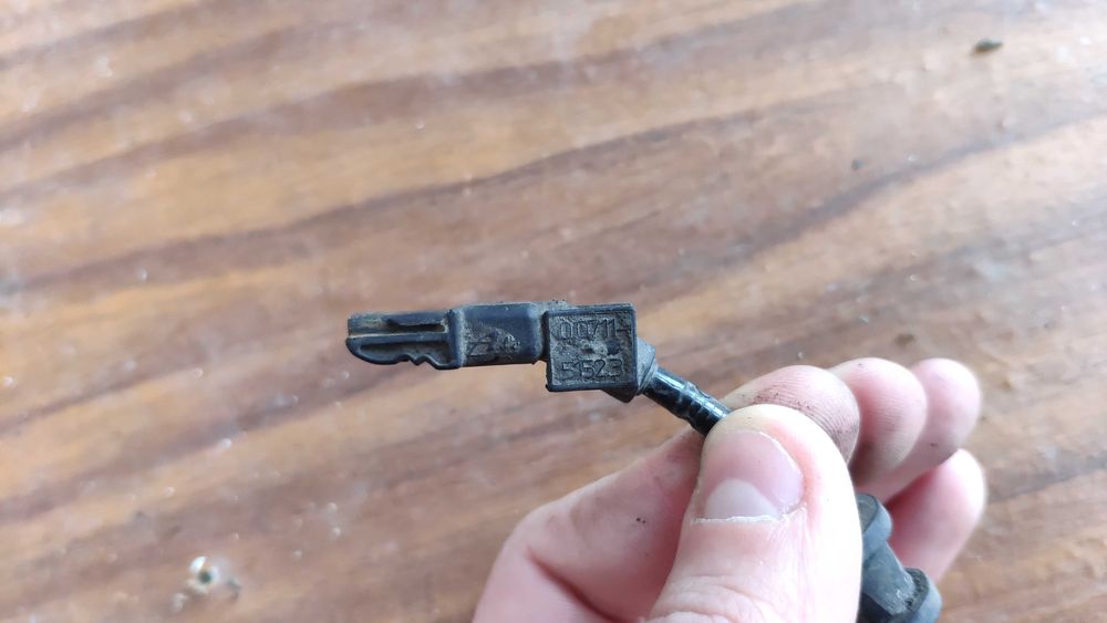 Датчик АБС ABS Задній лівий Laguna 2 Лагуна 2