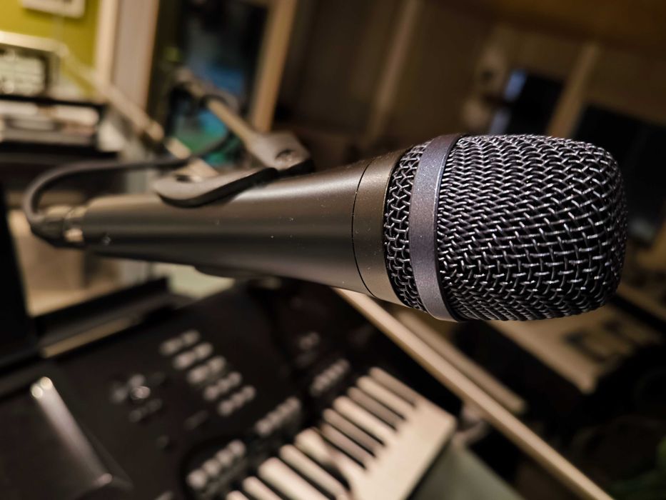 Microfone Sennheiser E945 Microfone na Caixa