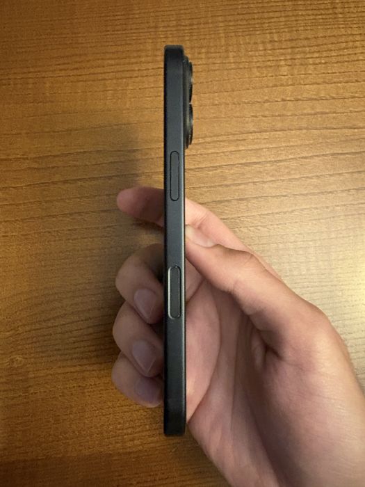 Iphone 16 preto novo
