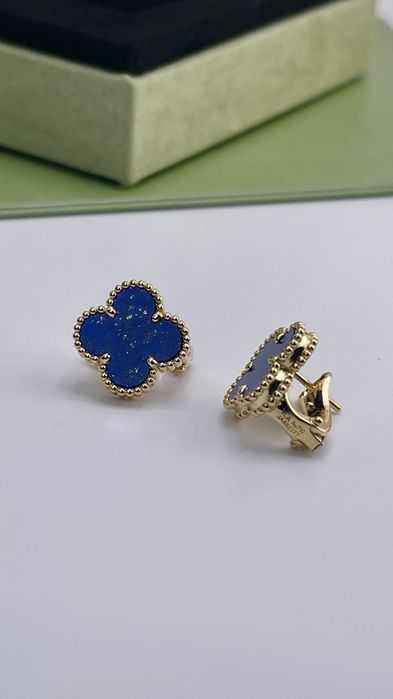 Золотые серьги в стиле Van Cleef