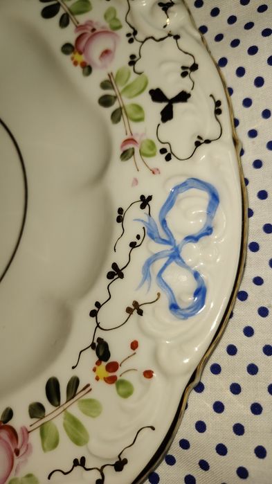 Prato Lacinhos Vista Alegre pintado à mão