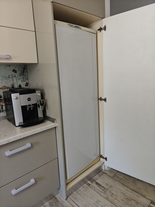 Морозильна камера Stinol