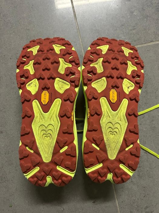 Hoka SpeedGoat 7