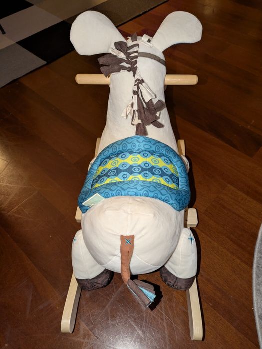 Cavalo baloiço BTOYS