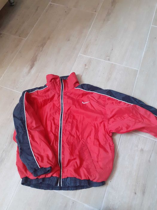 Kurtka wiatrówka Nike roz. 110