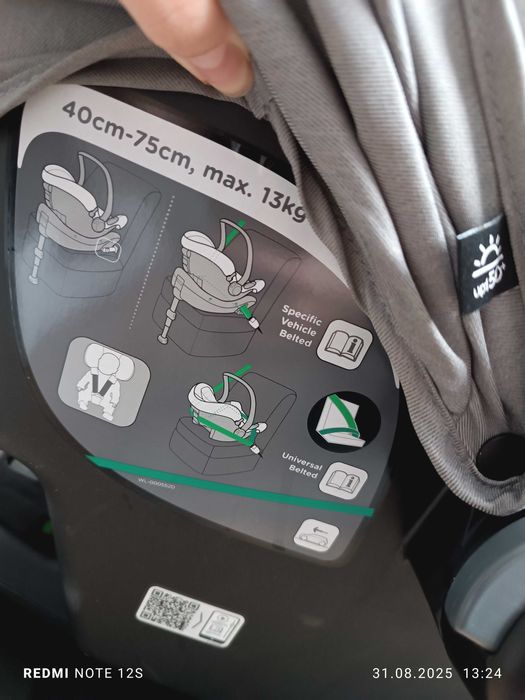 Fotelik samochodowy Joi i snug 2 z bazą advance