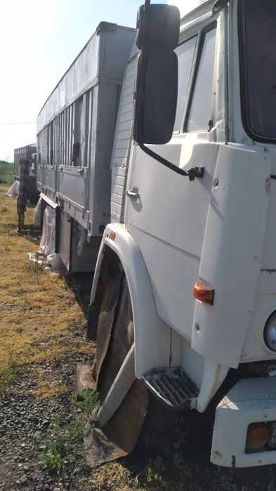 Продам Камаз 53213