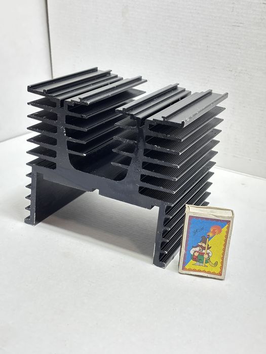 Радіатор алюмінієвий 1,454кг + олхдоставка