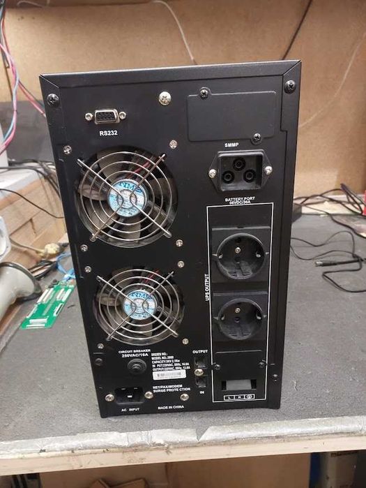 ИБП Luxeon UPS-3000LE, 3000VA, 2400Вт, холодный старт, RS232