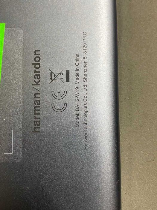 Продам планшет Huawei MediaPad M5Lite 10” 4/64GB(не робочий)