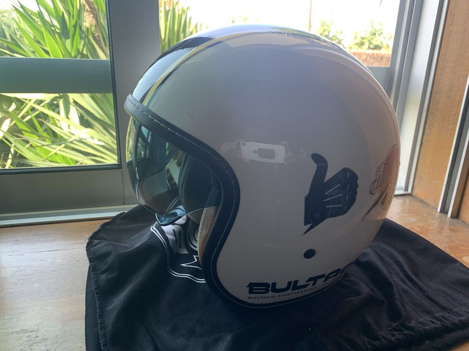 Capacete Bultaco