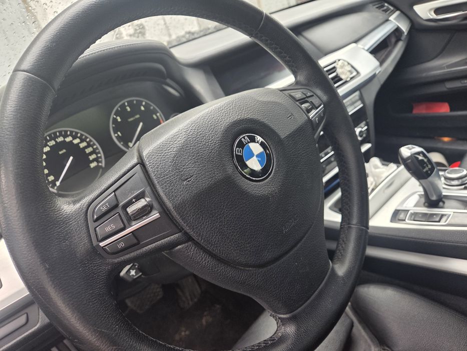 Bmw F01 730d uszkodzone