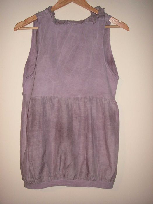 T Shirt / Túnica Zara e T Shirt Sem Mangas e com Folhos
