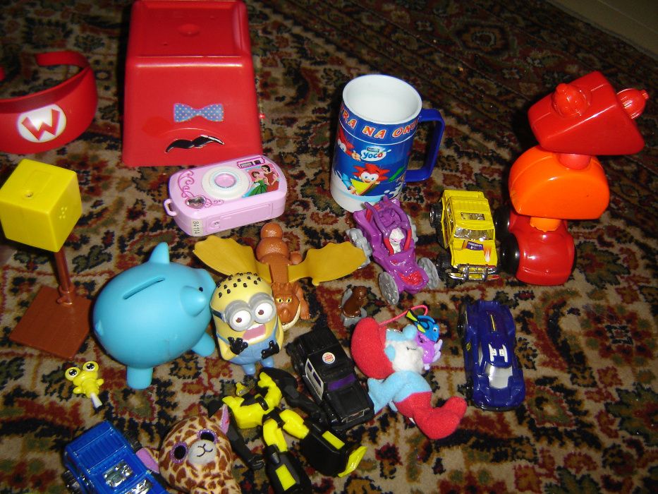 brinquedos do mcdonald´s e outros
