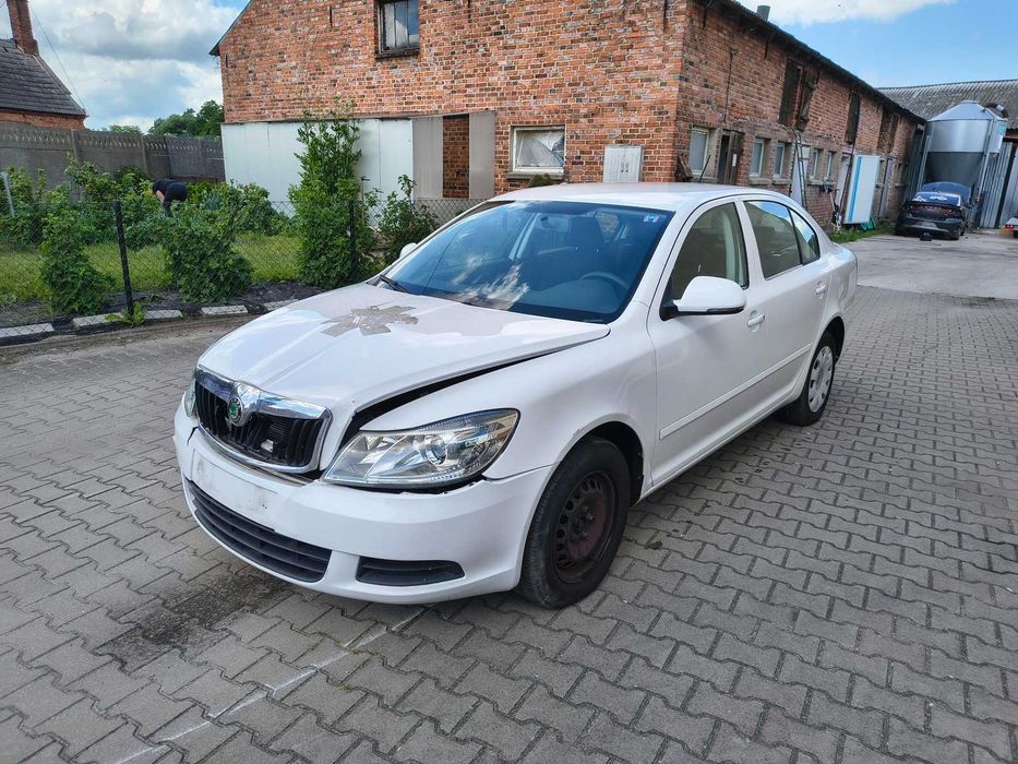 Skoda Octavia II Lift 1.6 TDI cała na części CAYC LF9E