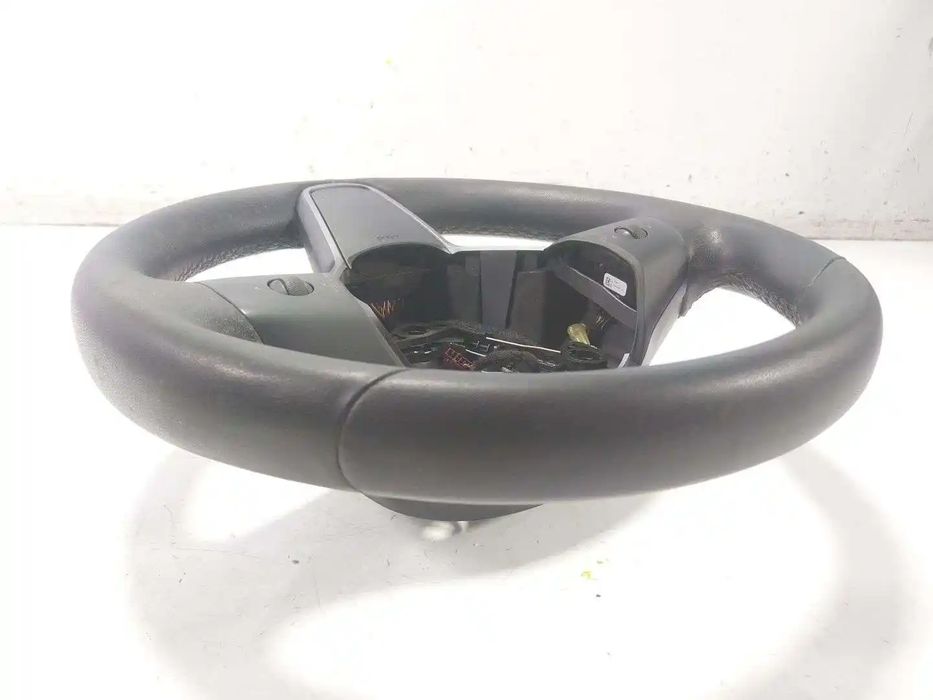 Volante TESLA MODEL 3 (5YJ3) EV AWD 109522200K