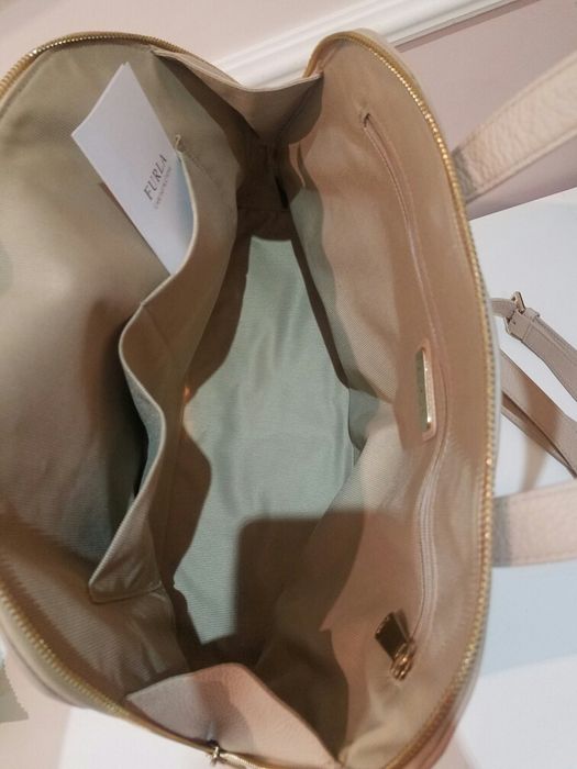 Mala  nova !!!FURLA cor bej