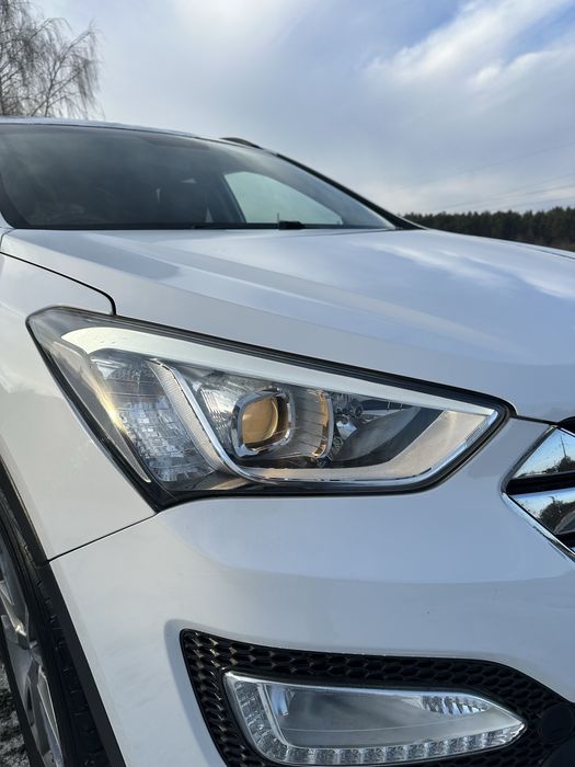 Передні Фари Фара Hyundai Santa fe 3 Хюндай Санта фе 3 Запчастини 2.2