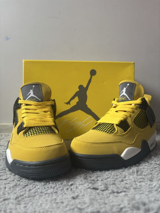 Nike Air Jordan 4 Retro „Lightning”(Tour Yellow) + prawidła GRATIS
