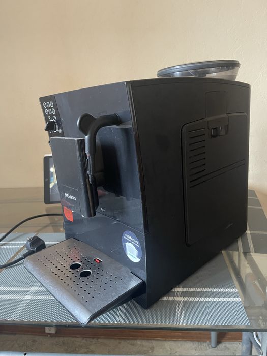 Кавомашина Siemens EQ5