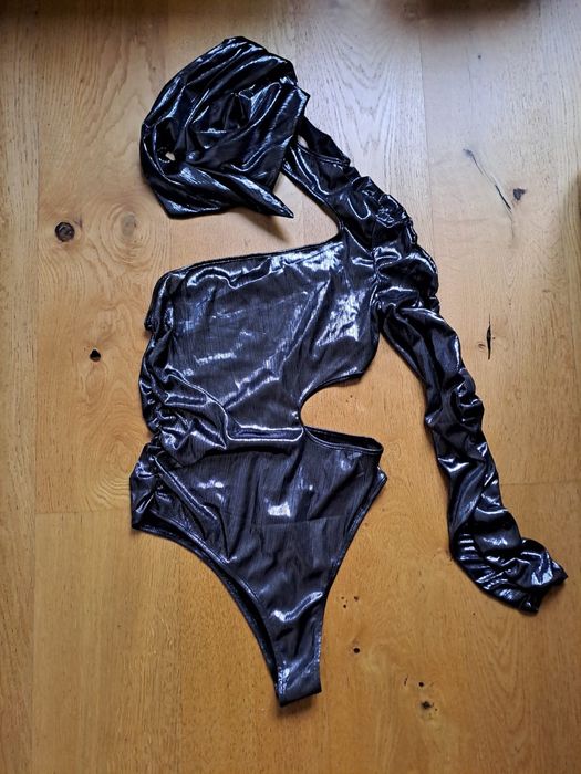 Błyszczące połyskujące body z długim rękawem nowe L shein sexy