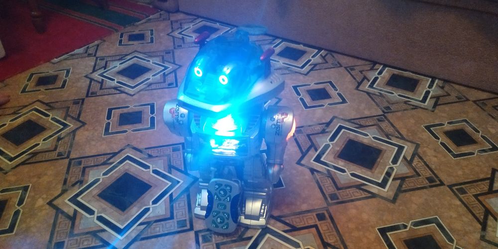 Робот в ассортименте