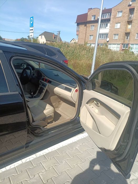 volvo v 70 2007 2.4