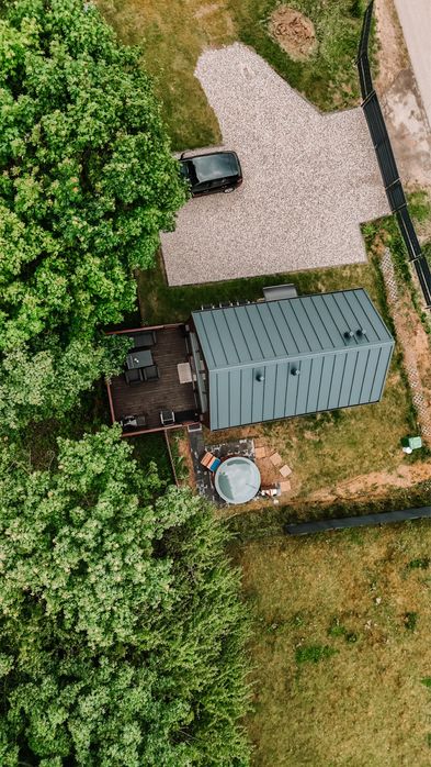 Domek na Mazurach z prywatna linia brzegowa.