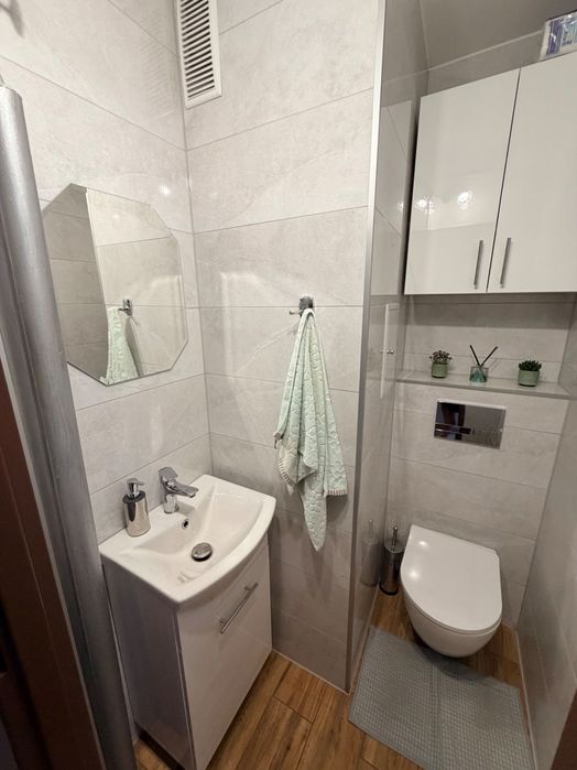 Mieszkanie własnościowe 60 m2, po remoncie, gotowe do zamieszkania