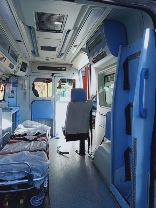 Drzwi  zabudowa karetka ambulans  Ducato 2009