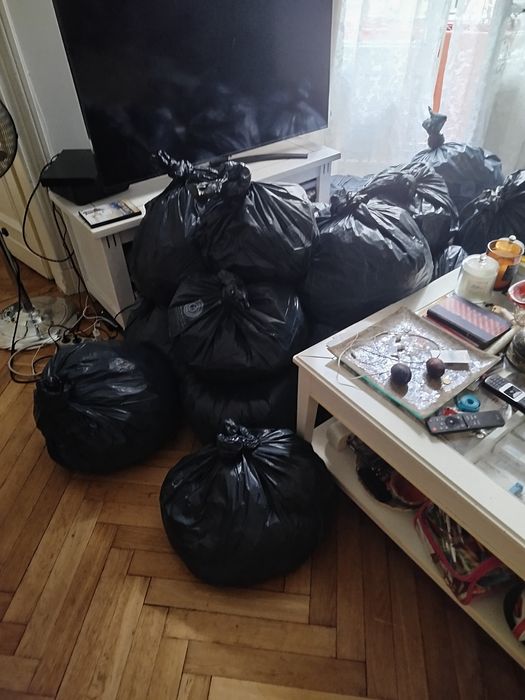 Oddam odzież używana damską