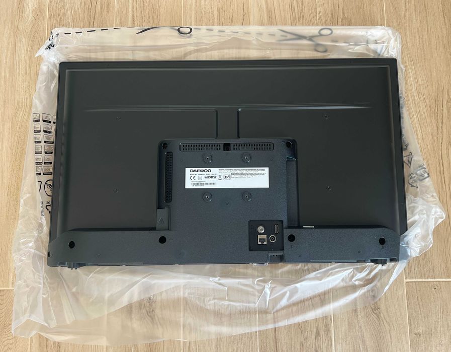 Tv Led Daewoo 32DM63HA **NOVA**