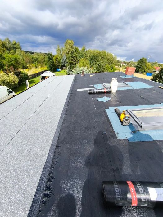 Grzanie papy dachy płaskie naprawy dachów