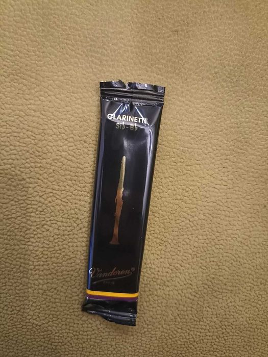 Palhetas Clarinete Bb Vandoren Tradicional Nº2 1/2