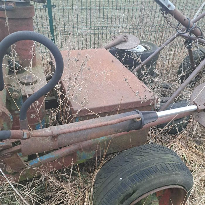 podzespoly ładowacza NUJN