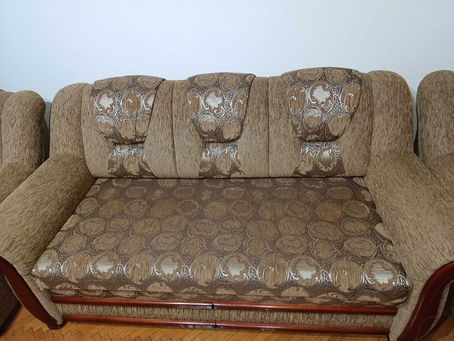 Диван м'який з двома м'якими кріслами