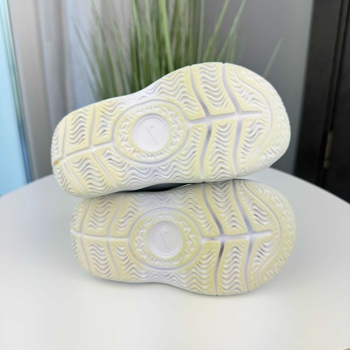 Nike Flex Runner 3 дитячі кросівки р. 22