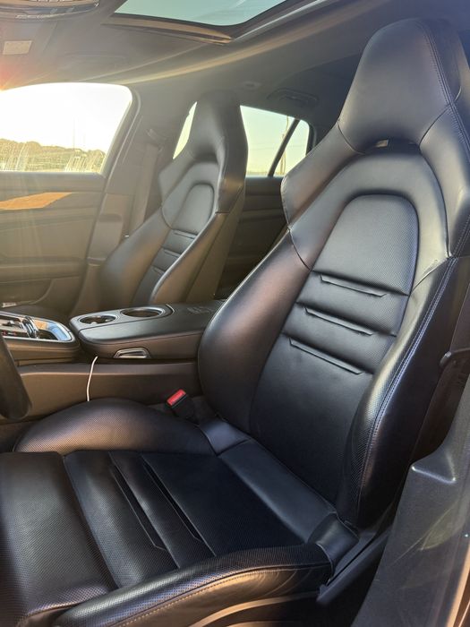 Porsche Panamera sport turismo 4 e-hybrid