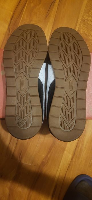 Кросівки Puma 42,5