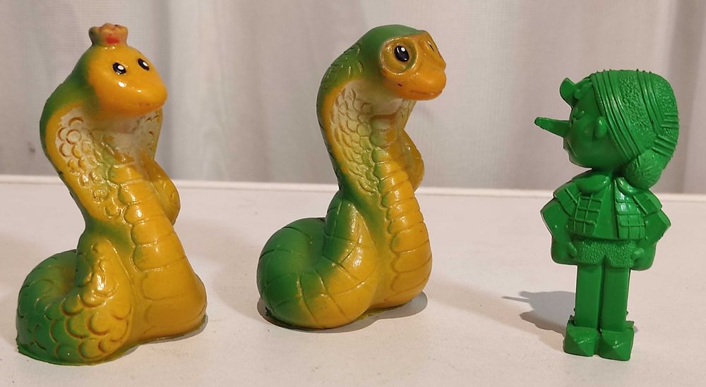 Іграшки мініатюрні Кобра,Дракон,Буратіно клеймо,ціна, СССР,вінтаж