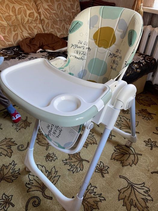 Стільчик для годування Bambi