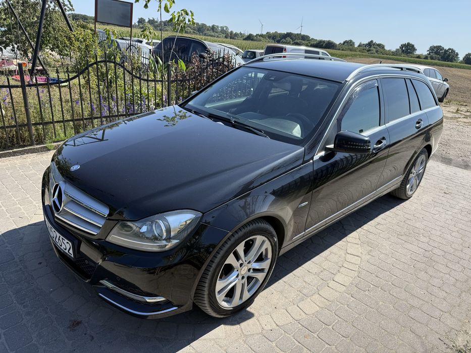 Mercedes Cklassa w204 2.2 cdi 2011 automat klima ladny