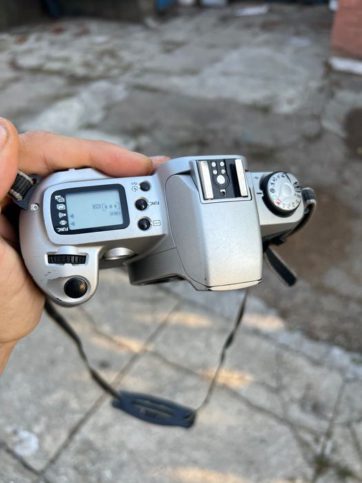 Canon EOS 500N полностью рабочий Фотоапарат